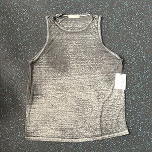 NWT Electric & Rose Heather Gray Tank Top